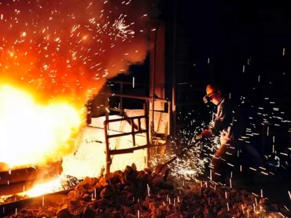 鑄造熔煉車(chē)間安全技術(shù)操作注意事項(xiàng)